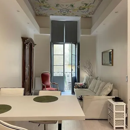 Luxury Apartment In The Heart Of Old Town Nice. Exterior photo